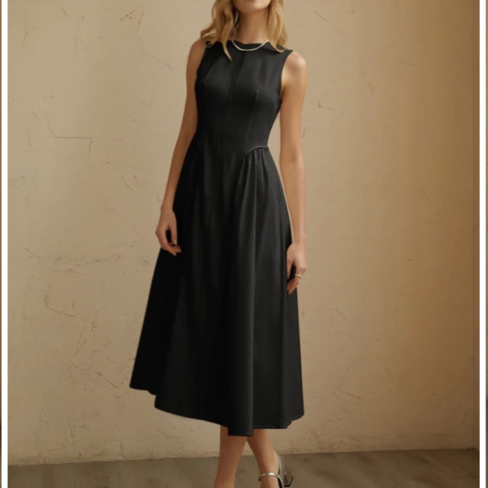 Commense Midi Dress